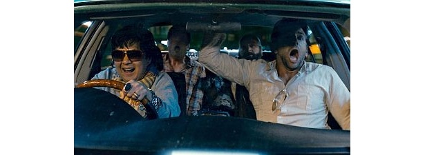 『ハングオーバー!! 史上最悪の二日酔い、国境を越える』は大ヒット・コメディー『ハングオーバー！ 消えた花ムコと史上最悪の二日酔い』の続編