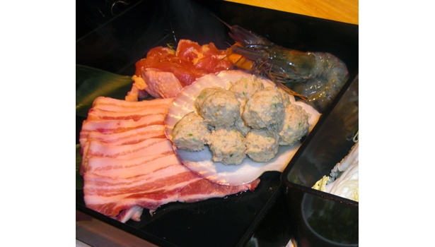 豚肉、鶏肉、つくねなど、男性でもお腹は大満足できるはず！
