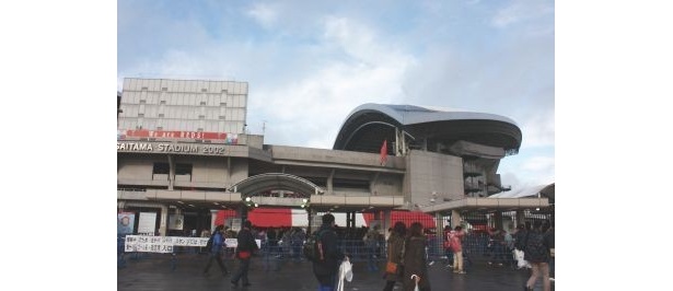 盛り上がる埼玉スタジアム