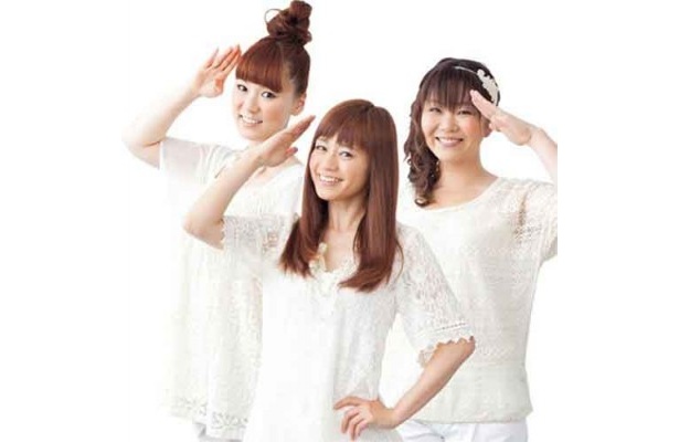 関西ウォーカーから生まれた鉄ドルユニット「スイーツ」の斉藤雪乃、小倉沙耶、桜井ういよ