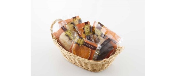 スリーエフ新発売！　焼き菓子ブランド「ベイキースタイル」の商品を食べてみた