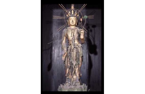 海龍王寺の十一面観音立像