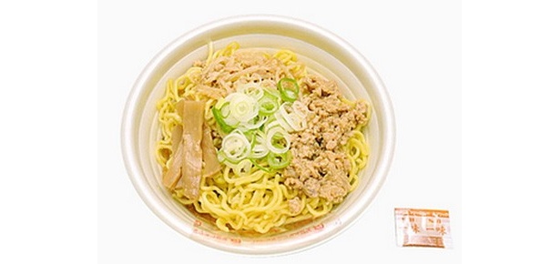 有名店の味「すみれ」監修味噌ラーメン(450円)