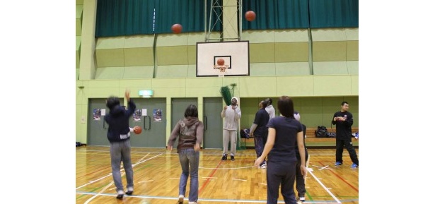 シュート対決に向けて練習