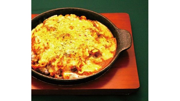 横浜ベイクォーターに、東京の行列のできるカレー店が新登場！