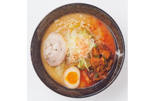 「元祖旭川ラーメン 梅光軒」の旨辛白味噌海老辣油麺(800円)