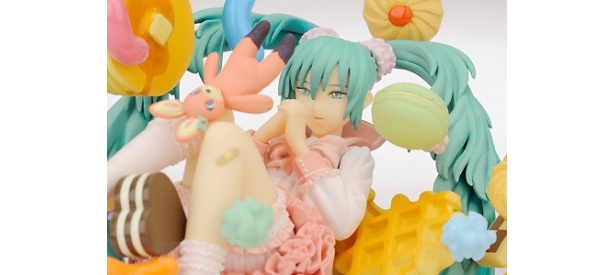 各フィギュアの表情を見比べてみるのも面白いかも