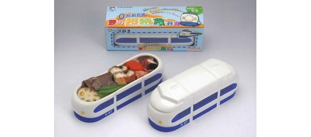 【写真】新幹線を模した「0型新幹線 夢の超特急弁当」
