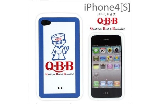 スーパーでよく見かけるベビーチーズでおなじみ！ 「Q・B・B×ストラップヤ iPhone4[S]ケース」(980円)