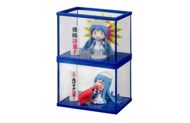 ケースを縦に並べて飾ることもできる