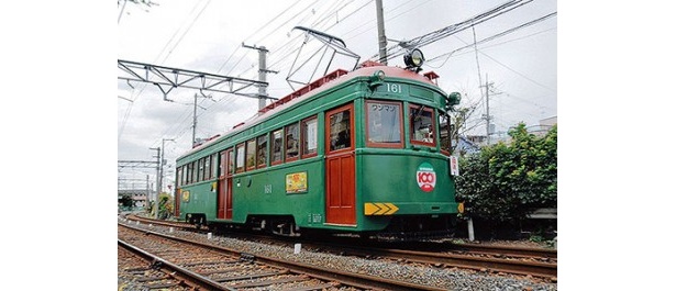 昨年、100周年を迎えた阪堺線では、レトロな車両が登場する記念イベントが開催された
