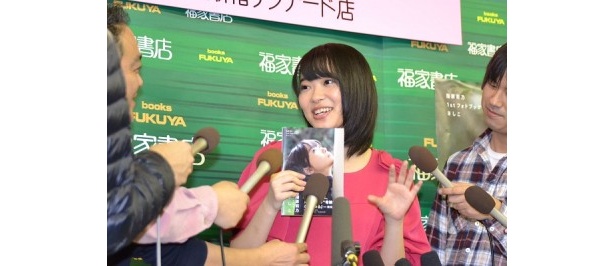 表紙の写真は前田敦子さんも絶賛したという