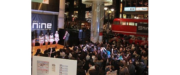 「少女トラベラー」(1月25日発売)リリース記念フリーライブには1000人のファンが集結