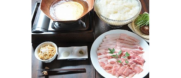 夜のメニューはしゃぶしゃぶだ！