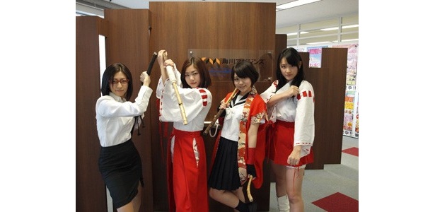 左から、福田里加、中澤美佳、長島瑞穂、藤森 望