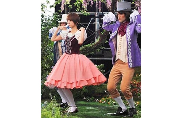 【写真を見る】篠田麻里子さんが躍る“ゆるヒップホップダンス”って!?