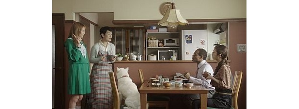 「日本をもっと知りたいんですって」とお母さん