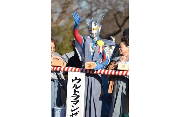 ウルトラマン＆格闘家軍団がパワフル豆まきを開催！
