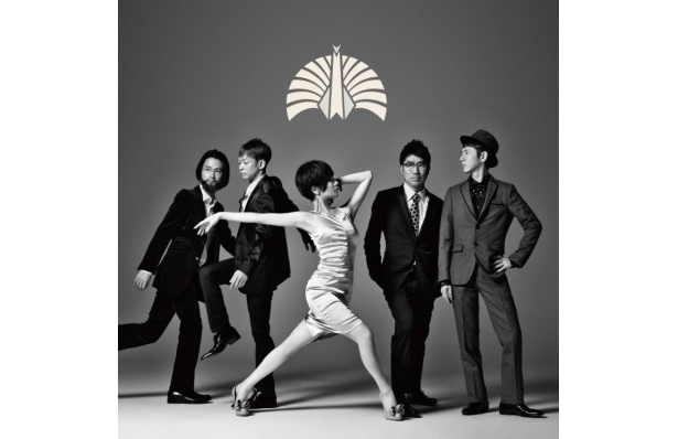 【写真】LIVE BEST SELECTION ALBUM 『東京コレクション』は2月15日(水)発売(2800円)