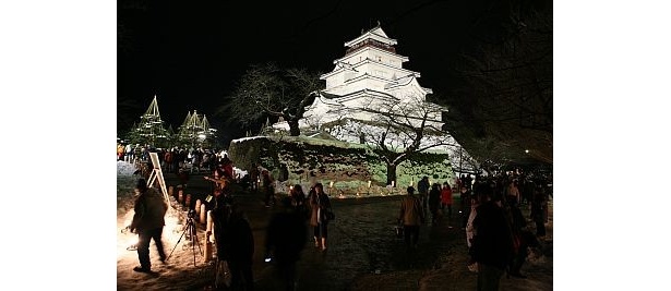 鶴ヶ城