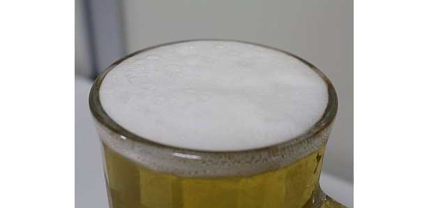 ノンアルコールなのに本物のビールみたいなキメ細かい泡立ち！