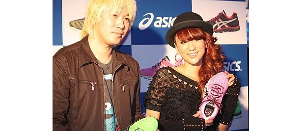 【写真を見る】ITジャーナリスト津田大介さんが「良い企画ですね」と納得したアシックスの新キャンペーンとは？