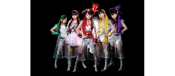 【写真】CDショップ大賞を受賞したももクロ