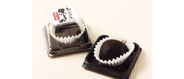 ＜熟成無塩黒うめ＞健康食品「熟成黒にんにく」を製造する会社が新たに開発した新商品。 