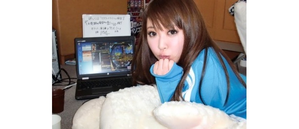 浅木一華の部屋での様子