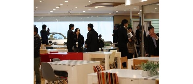 カフェコーナーが設置されている