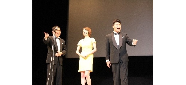 AKIRAの歓声に対し、ゴリは「次オレ（あいさつ）できないよ～」とボヤく