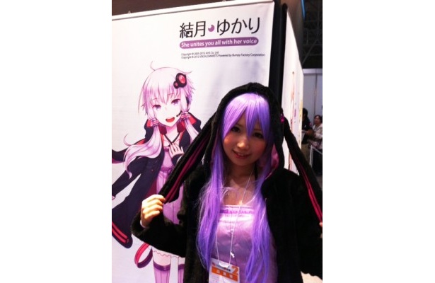 ボーカロイド結月ゆかりのコスプレイヤーさんも！