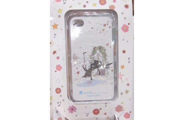 iPhoneケースも発売