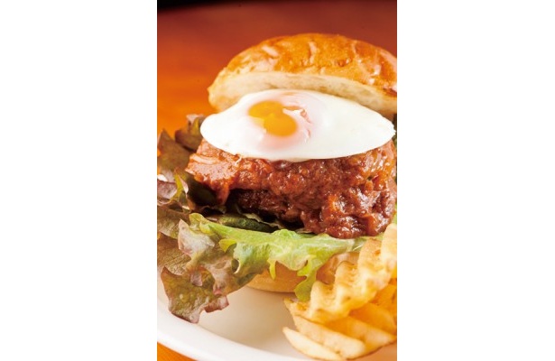 藤沢駅南口のご当地バーガーGrill House GREEN「藤沢バーガー」