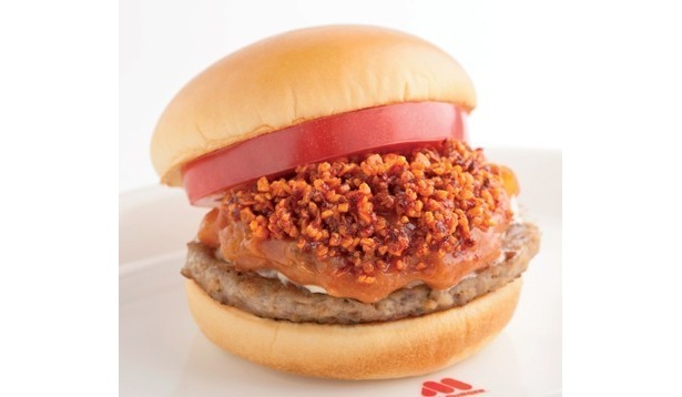 第2弾は210万食が売れる人気！テリー伊藤のざくざくチーズバーガー