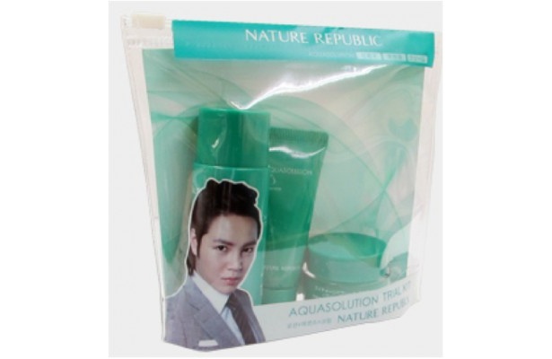 NATURE REPUBLIC「アクアソリューション トライアルキット」1280円