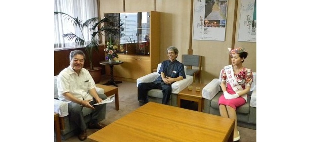 発表記者会見の様子