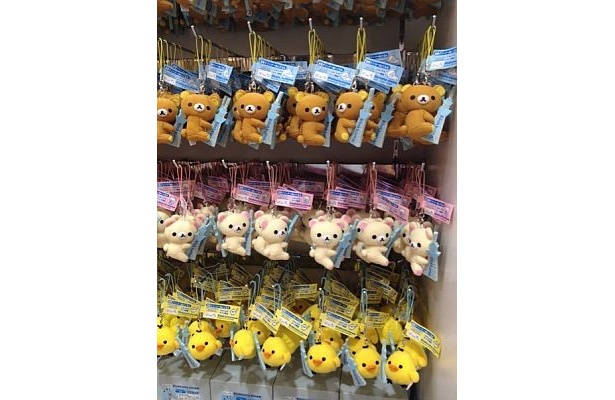 携帯クリーナーも発売