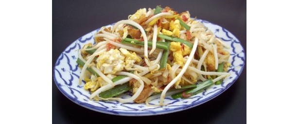 タイ本場の味「タイ焼きそば」(600円)