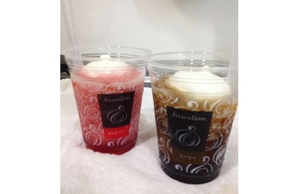 2つの味、記者のお気に入りはコーヒー味。あなたはどちらが好き？