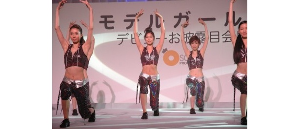 まずは姿勢を正す！