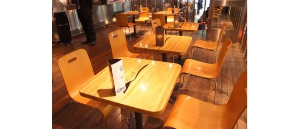 「広々としています！」と絵美里さんは店内をアピールしていた