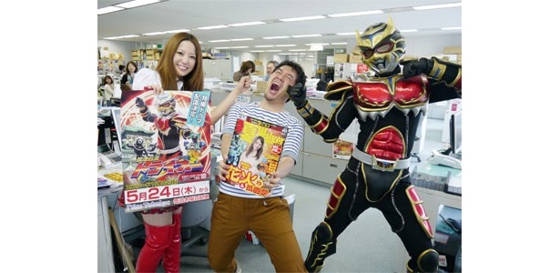 5月25日（金曜）発売の「関西夏ウォーカー」の告知活動に気合いを注入！
