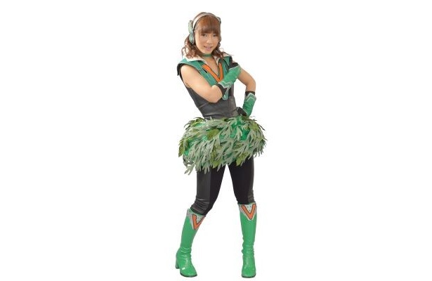 高城亜樹さんはヨモレンジャー（ヨモギ）に