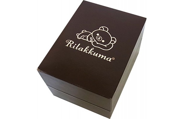 リラックマがデザインされた特製ケース