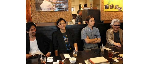 若松孝二監督、井浦新らに映画への情熱を沖縄で直撃インタビュー！　(その1)