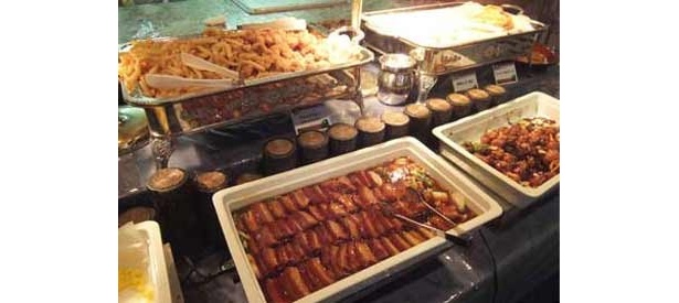 期間中3シーズンで変わるメニューは時間内無制限で食べ放題