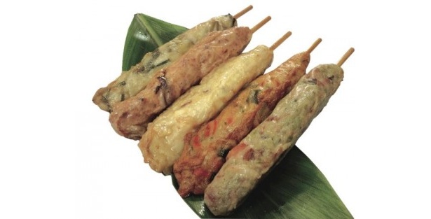 寿味屋食品の「串かまぼこ」（1本150円）