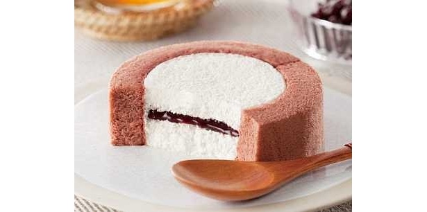 過去の限定商品。「カシスとレアチーズのロールケーキ」