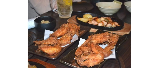 さっぱりとしたハイボールの風味は濃厚な味付けの料理によく合う